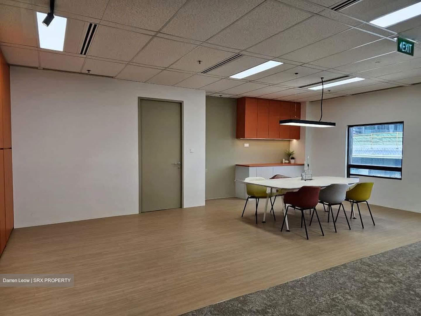 Abi Plaza (D2), Office #591883931